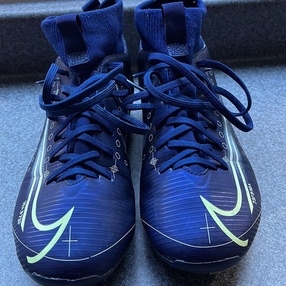 Nike Mercurial Kids Cleats size 4.5. EXCELLENT CONDITION - Picture 2 of 5